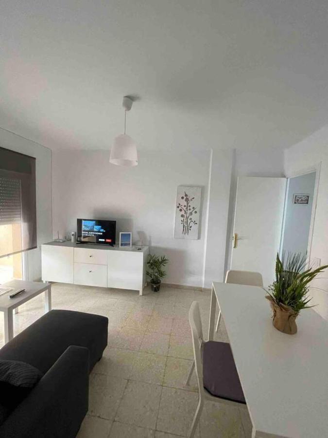 Renovated And Newly Furnished 3 Bedroom Apartment San Fernando Extérieur photo
